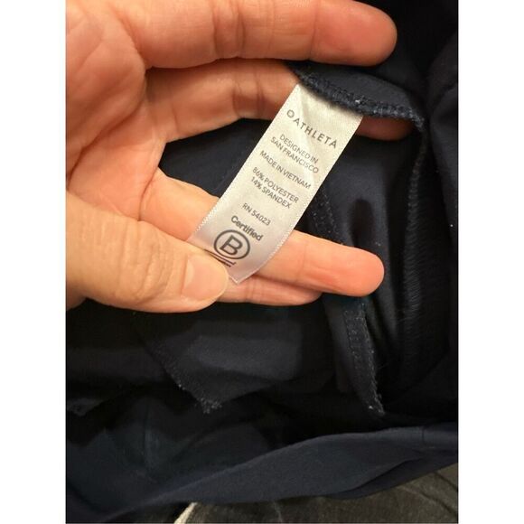 Athleta Blue Go Far Travel Venture Zip Pockets Jogger Pants Size 4T - Picture 6 of 7